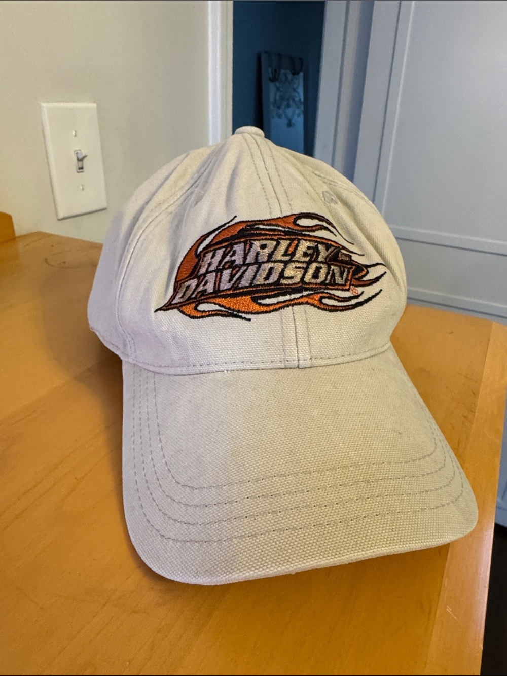 Harley-Davidson Unisex Tan Baseball Cap with Orange Flame Logo S/M ~9” Stretch